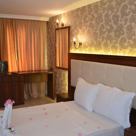 Resort Kalif Ayvalı