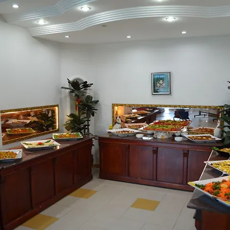 度假村 卡里弗酒店 Ayvalı