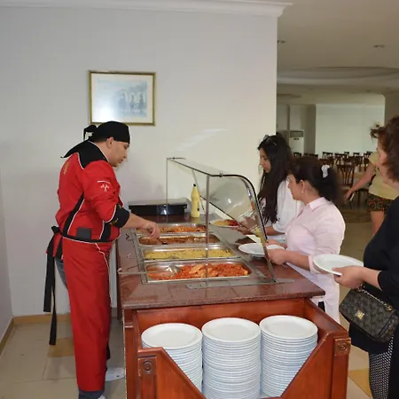 卡里弗酒店 3* Ayvalı